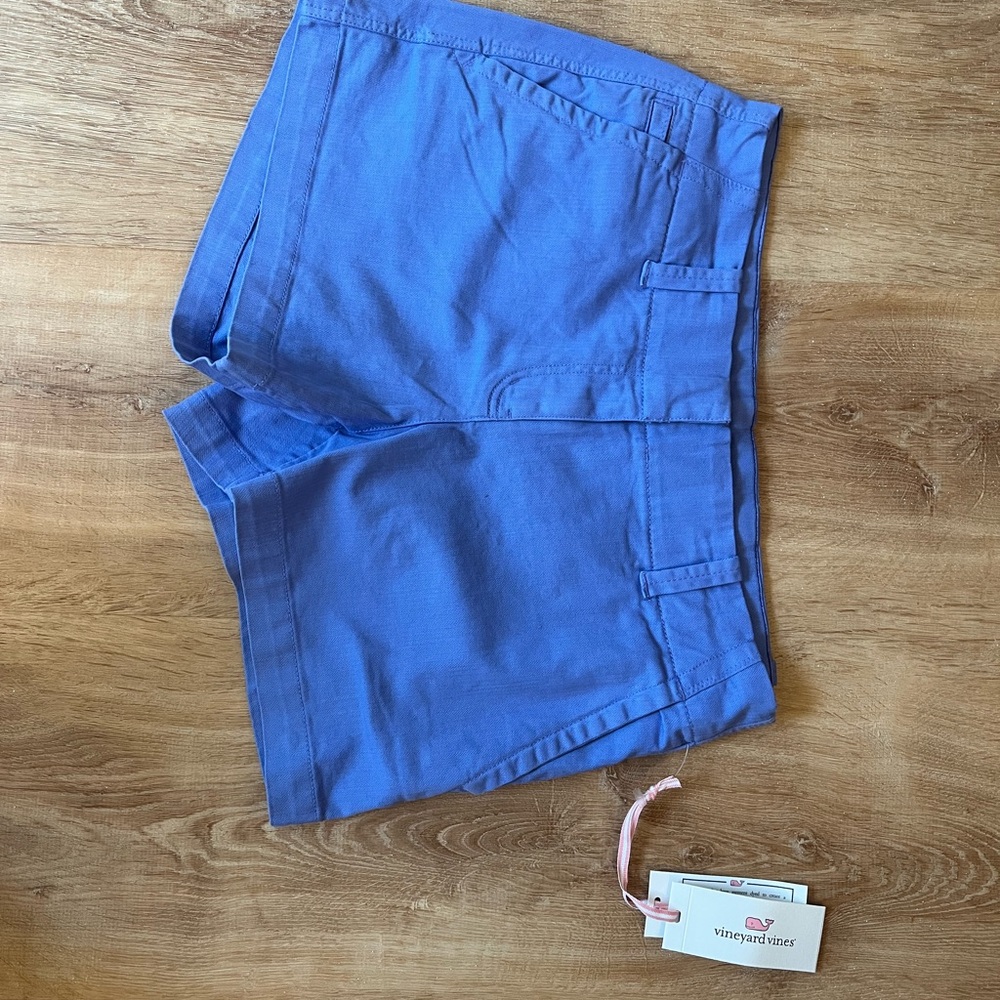 Vineyard Vines Blue Flat Front Shorts (new with tag)